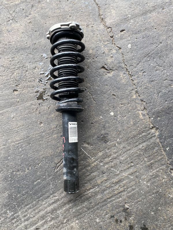 Shock Absorber Front Volvo XC60 2018-2023 32213633